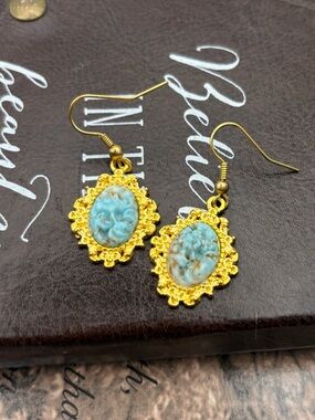 Handmade 1960s Vintage Cabochon Gold Dangle Earrings Blue Boho One of a Kind